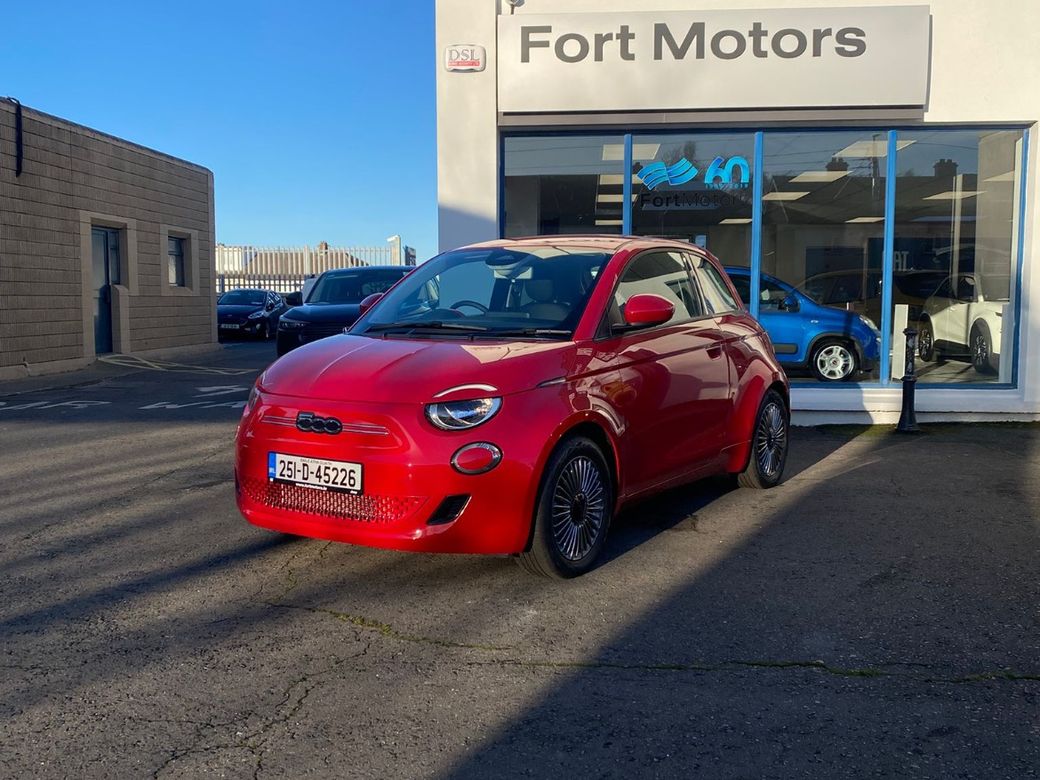 Image for 2025 Fiat 500e ICON