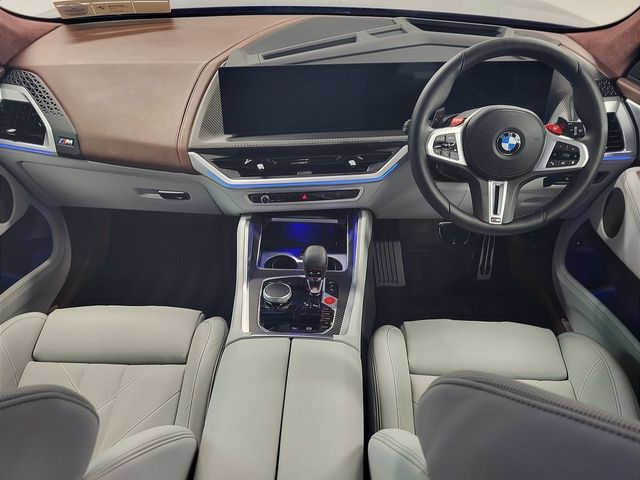 Image for 2024 BMW XM 50e