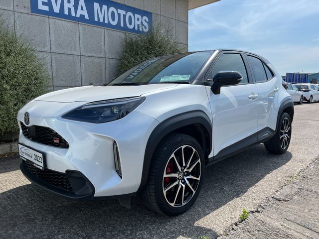 Image for 2023 Toyota Yaris Cross GR SPORT AUTOMATIC HYBRID 1.5 PETROL //360 PARKING CAMERAS//KEYLESS ENTRY//ADAPTIVE CRUISE CONTROL// 