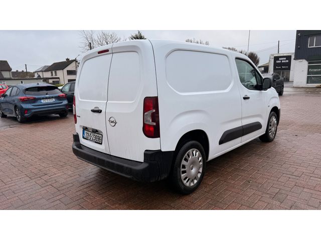 Image for 2022 Opel Combo L1h1-1.5 100ps-dsl-6sp-my22 5D