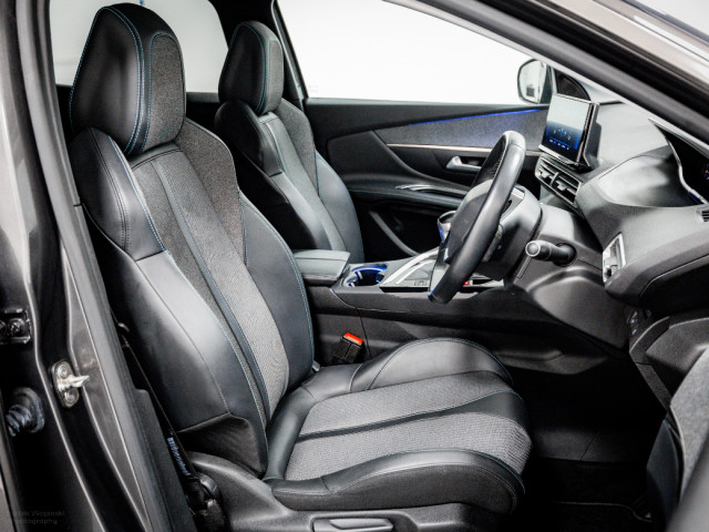 Image for 2021 Peugeot 3008 Allure 1.2 Petrol 130HP