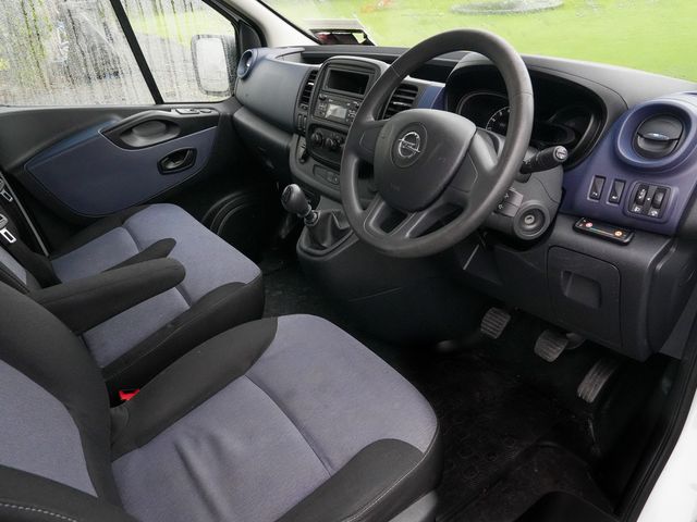 Image for 2019 Opel Vivaro 1.6 Manual Diesel