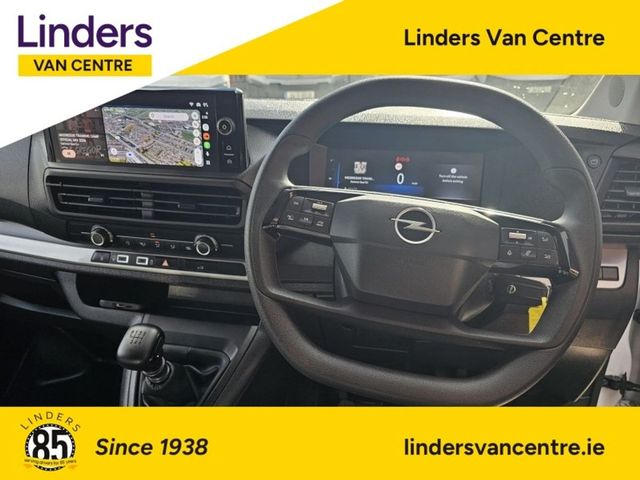 Image for 2025 Opel Vivaro LWB - LOW KMS / PLY LINED