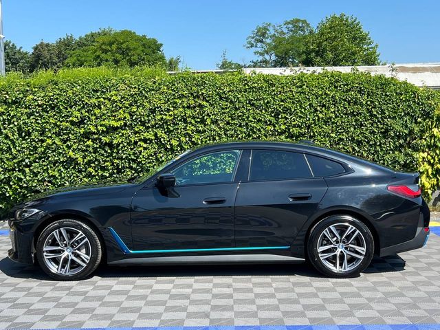 Image for 2022 BMW i4 EDRIVE40 SPORT AUTO // APPLE CARPLAY/ANDROID AUTO // DIAMOND CUT ALLOYS // REVERSE CAMERA