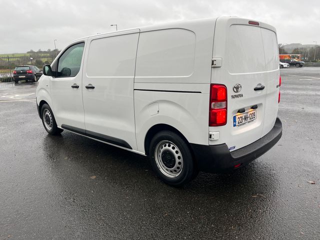 Image for 2022 Toyota Proace 1.5 (100HP) GL MWB 2 SLIDING DOORS 