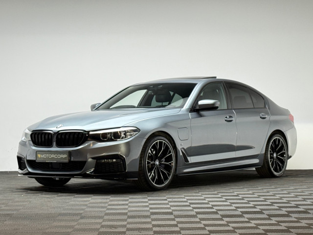 Image for 2018 BMW 5 Series 530E M SPORT *SUNROOF*