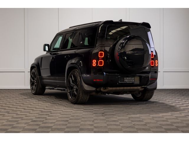 Image for 2023 Land Rover Defender S P400e