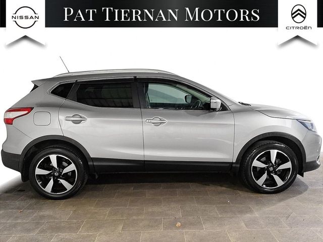 Image for 2017 Nissan Qashqai 1.2 PET SV PREMIUM