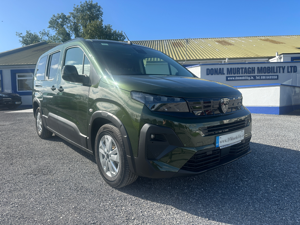 Image for 2026 Peugeot Rifter Wheelchair Accessible
