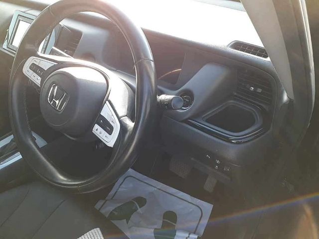 Image for 2021 Honda Fit 1.5 HYBRID LUXURY EDITION - BLACK HALF LEATHER - UPGRADED FACTORY ALLOYS - CRUISE CONTROL - HEATED SEAT - REAR CAMERA
