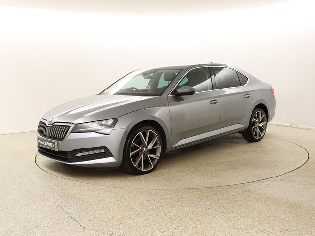 Image for 2021 Skoda Superb 