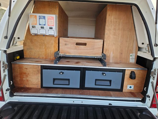 Image for 2018 Isuzu D-MAX UTAH DCB