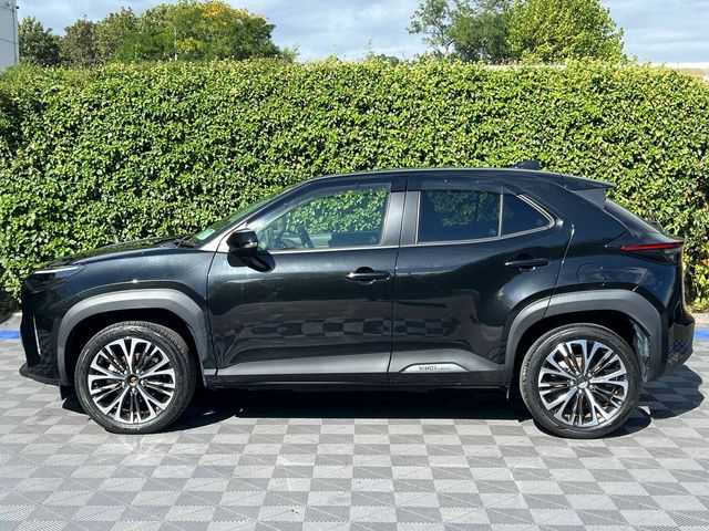 Image for 2021 Toyota Yaris Cross Z-SPEC 1.5 HYBRID AUTO // HALF LEATHER HEATED SEATS // 18" DIAMOND CUT ALLOYS // DIGITAL CLIMATE CONTROL