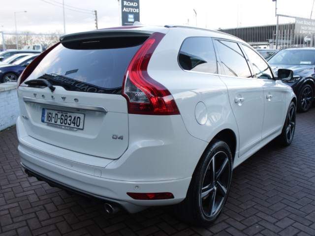 Image for 2016 Volvo XC60 2, 0D4 R-DESIGN 190BHP 5DR ESTATE AUTO // STUNNING CAR FINISHED IN PEARLESCENT WHITE // BUY WITH CONFIDENCE AA AND SIMI APPROVED DEALER 2025 // 