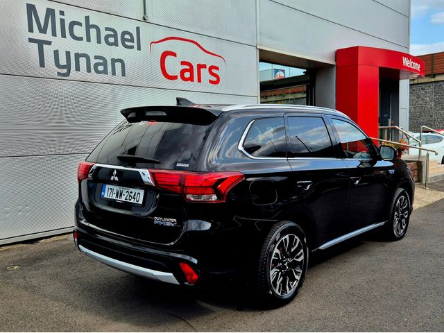 Image for 2017 Mitsubishi Outlander GX-5H 2.0 Petrol Plug-In Hybrid Automatic (200bhp) 18” Alloys, Cream Leather Seats, Heated Seats, Heated Steering Wheel, Camera