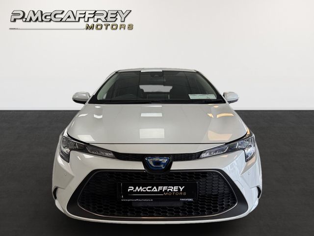 Image for 2022 Toyota Corolla 1.8 Hybrid Luna