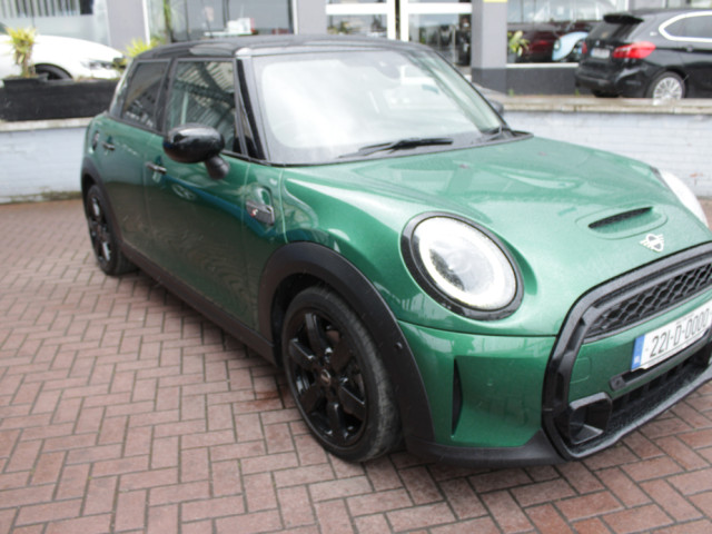 Image for 2022 Mini Cooper 2.0 SD COOPER EDITION 5DR HATCHBACK AUTO // AS NEW CONDITION THROUGHOUT // BUY WITH CONFIDENCE AA AND SIMI APPROVED DEALER 2026 // FINANCE ARRANGED // ALL TRADE INS WELCOME //