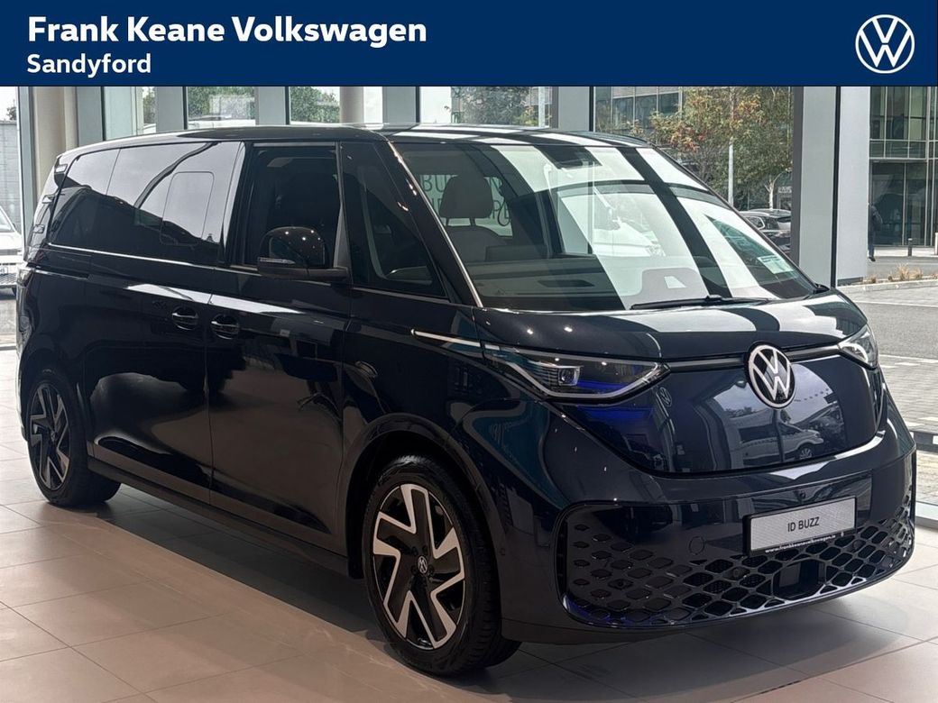 Image for 2025 Volkswagen ID. Buzz STYLE 86KWH 286BHP *0% FINANCE* *APPLE CARPLAY/ANDROID AUTO* *ELECTRIC SLIDING DOORS* *360 AREA VIEW CAMERA* *IQ LED MATRIX HEADLIGHTS* *FRONT AND REAR PARKING SENSORS* *HEATED SEATS*