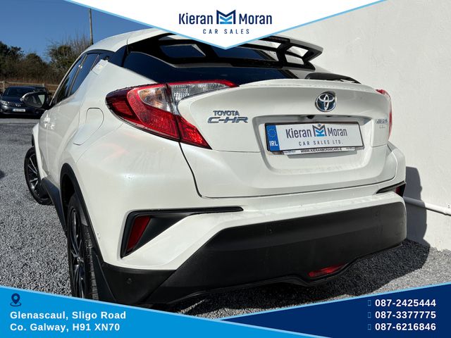 Image for 2018 Toyota C-HR HYBRID SOL 