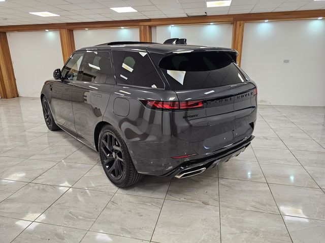 Image for 2026 Land Rover Range Rover Sport SLIDING ROOF 