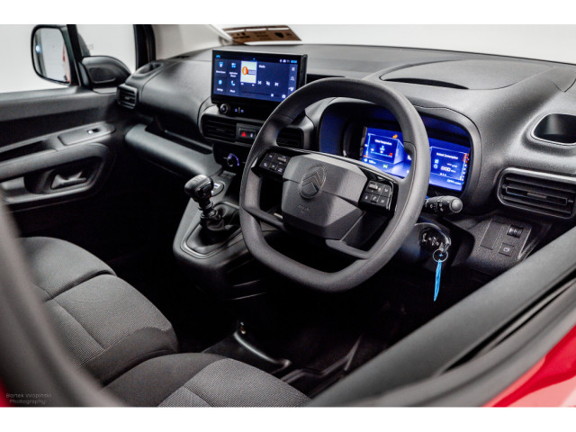 Image for 2025 Citroen Berlingo LX PLUS 1.5 Diesel 100HP 650kg, Upgraded alloy wheels - €26, 990 inc Vat