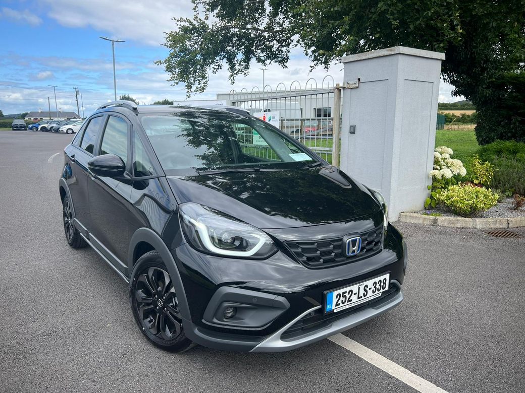 Image for 2025 Honda Jazz 1 5 E HEV Crosstar Advan