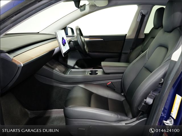 Image for 2022 Tesla Model Y **LONG RANGE** MINT CONDITION MODEL Y, DEEP BLUE METALLIC WITH ALL BLACK PREMIUM INTERIOR, KEYLESS, 360 CAMERA, ADAPTIVE CRUISE, HEATED SEATS 
