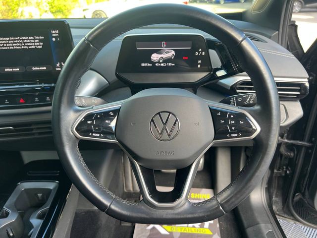 Image for 2023 Volkswagen ID.4 PURE 52KWH //ADAPTIVE CRUISE CONTROL // LEATHER/ALCANTARA HEATED SEATS // DIAMOND CUT ALLOYS