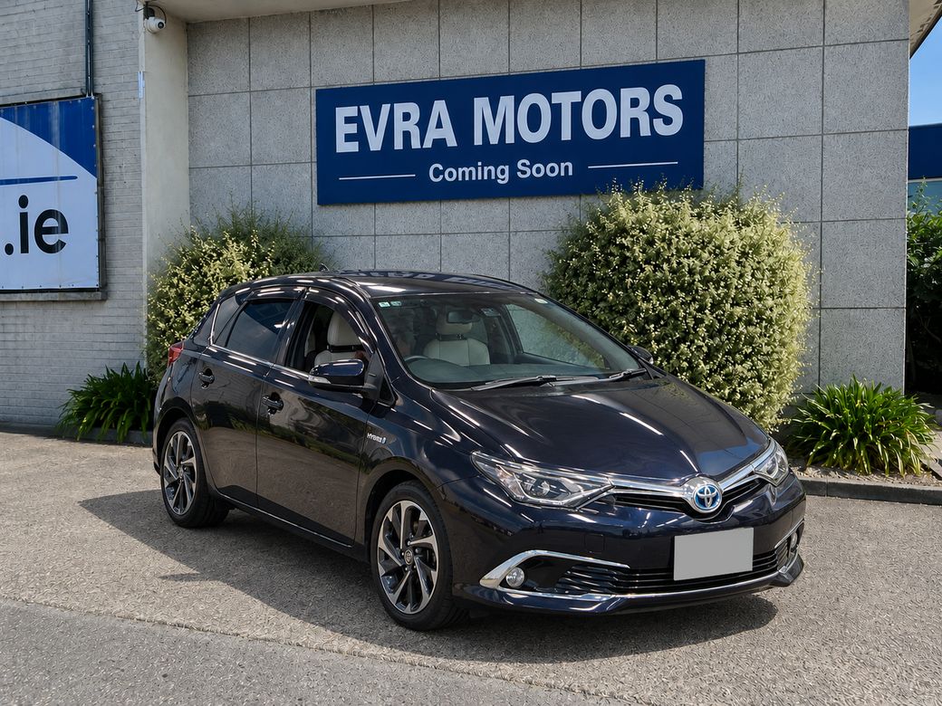 Image for 2016 Toyota Auris G HYBRID AUTOMATIC 1.8 PETROL //HIGH SPEC//VERY LOW MILES//FULL LEATHER HEATED SEATS//REVERSE CAMERA//KEYLESS ENTRY//