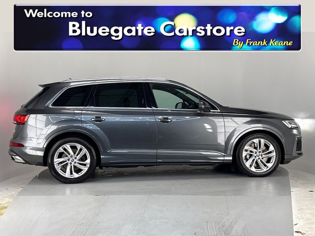 Image for 2021 Audi Q7 55 TFSI E 3.0 S LINE**BLACK LEATHER INTERIOR**FRONT HEATED SEATS**TOUCH SCREEN CLIMATE CONTROL**REVERSE CAMERA**APPLE CARPLAY**CRUISE CONTROL**ELECTRIC TAILGATE**AMBIENT LIGHTING**FINANCE AVAILABLE**