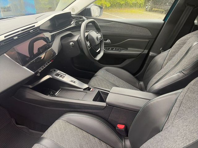 Image for 2023 Peugeot 408 ALLURE 1.2 PURETECH 130HP AUTO