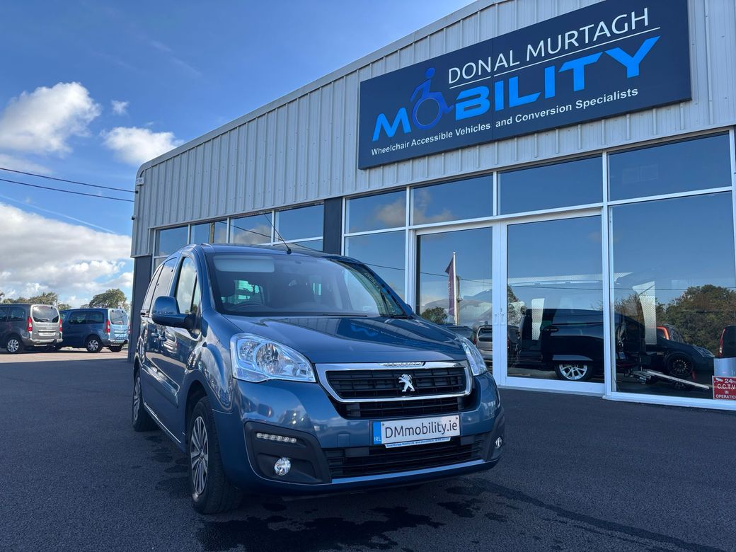Image for 2019 Peugeot Partner Tepee Wheelchair Accessible Car