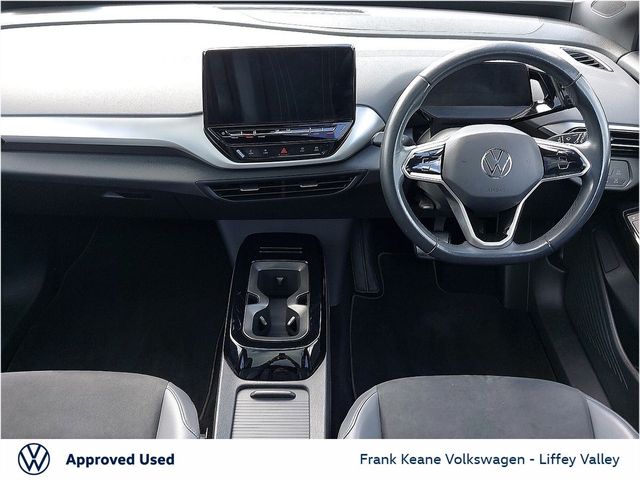 Image for 2022 Volkswagen ID.4 FAMILY 77kWh 204BHP *LONG RANGE* *GLASS ROOF* *REAR VIEW CAMERA* *IQ LIGHTS* *HEATED SEATS* *APPLE CAR PLAY/ANDRIOD AUTO*