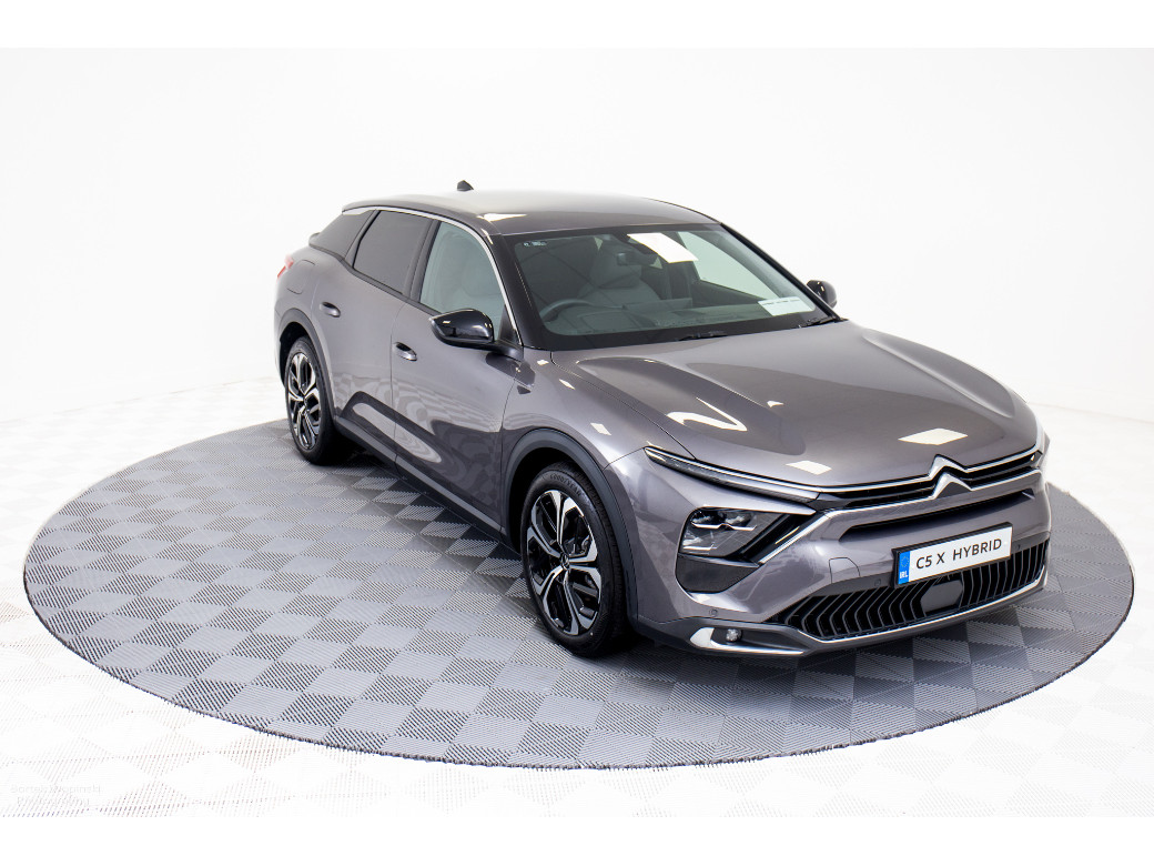 Image for 2026 Citroen C5 X PLUS 1.2 Petrol Hybrid Auto 145HP