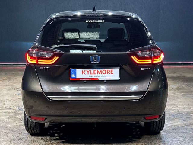 Image for 2021 Honda Fit 1.5 HYBRID LUXURY EDITION - BLACK HALF LEATHER - UPGRADED FACTORY ALLOYS - CRUISE CONTROL - HEATED SEAT - REAR CAMERA
