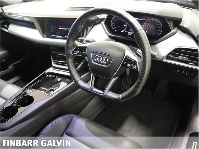 Image for 2022 Audi e-tron GT 