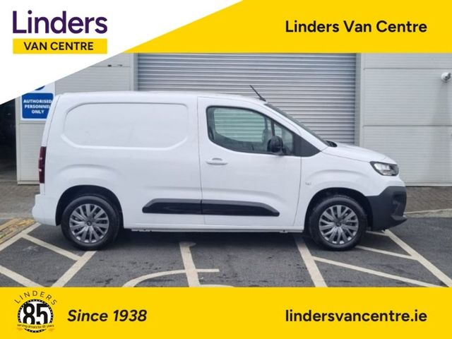 Image for 2025 Citroen Berlingo TOP SPEC 252 0KMS DEMO 