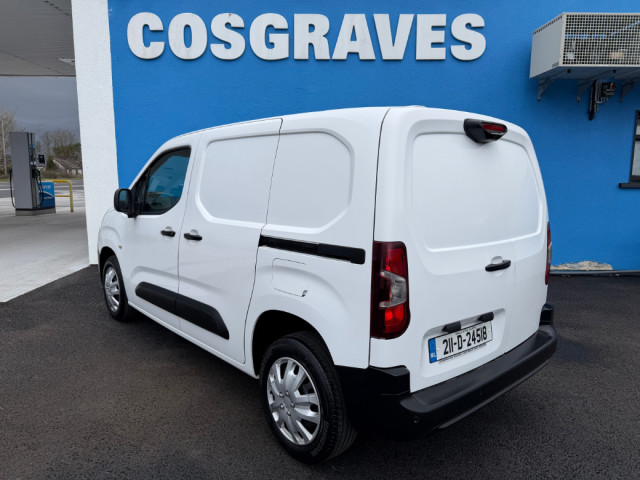 Image for 2021 Peugeot Partner Professional Plus 1.5 Blue HDI *REVERSING CAMERA / APPLE CAR PLAY / VAT CAN BE CLAIMED BACK* 