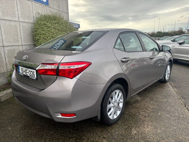 Image for 2015 Toyota Corolla AURA 1.4 D-4D DIESEL 