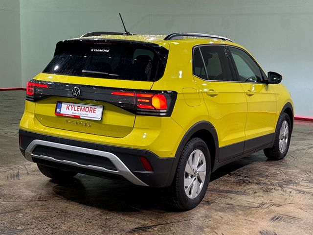 Image for 2025 Volkswagen T-Cross TSI ACTIVE AUTOMATIC - ONLY 1000KM - FACTORY ALLOYS - CRUISE CONTROL - REAR CAMERA