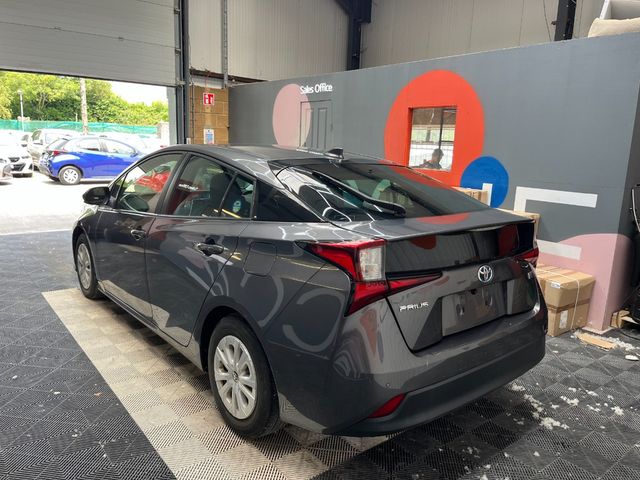 Image for 2021 Toyota Prius 2021 TOYOTA PRIUS S 1.8 AUTOMATIC / CRUISE CONTROL / PARKING CAMERA AND MORE