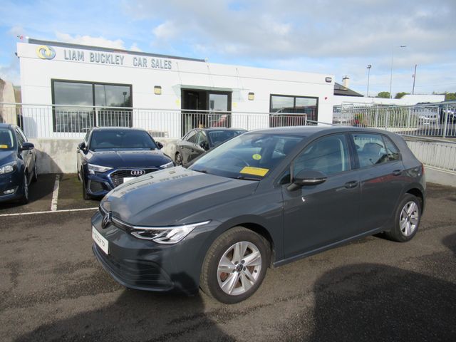 Image for 2022 Volkswagen Golf LIFE TDI