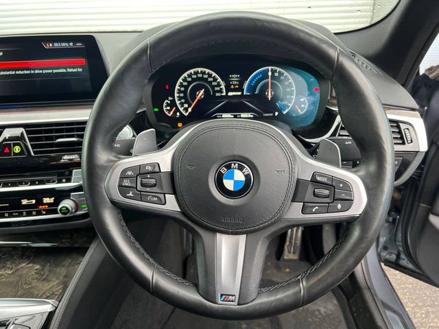 Image for 2020 BMW 5 Series 530e M-SPORT COMPETITION 2.0 HYBRID // FULL SERVICE HISTORY // 4 HEATED SEATS // NEW 20" M5 COMPETITION ALLOYS