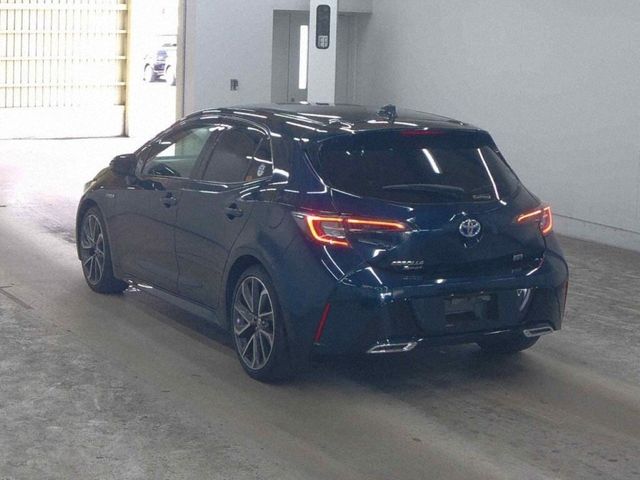 Image for 2018 Toyota Corolla GZ EDITION (TOP SPEC) - 1.8 HYBRID AUTOMATIC - DIAMOND CUT FACTORY ALLOYS - CRUISE CONTROL -TOYOTA SAFETY SENSE - REAR CAMERA