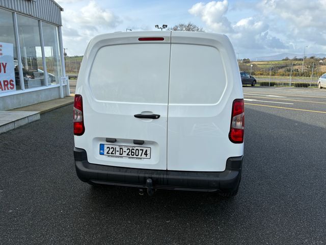 Image for 2022 Opel Combo L1h1-1.5 100ps-dsl-6sp-my22 5D