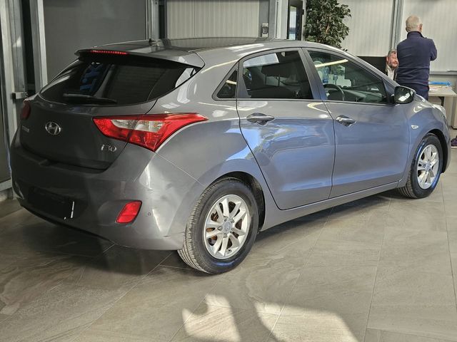 Image for 2015 Hyundai i30 1.6 Diesel Deluxe