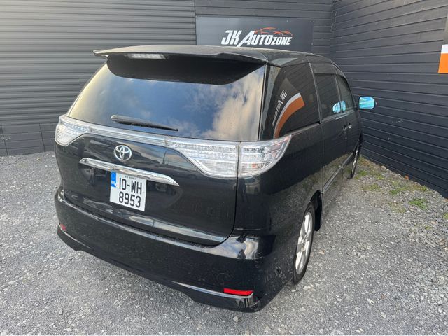 Image for 2010 Toyota Estima AUTO HYBRID 8 SEATS