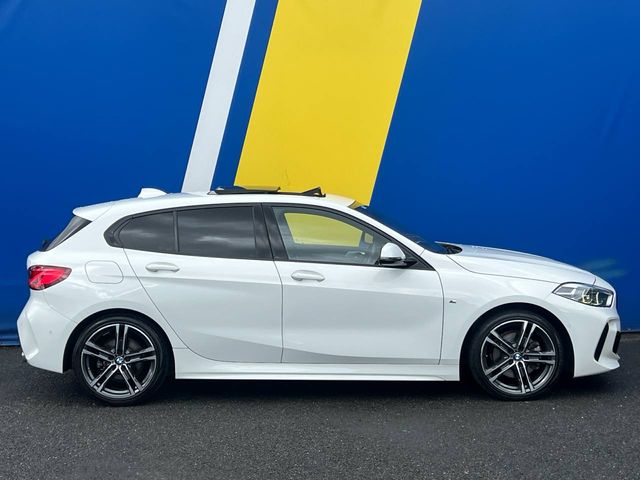 Image for 2021 BMW 1 Series 118d M-SPORT SHADOWLINE 2.0 // TILT & SLIDE PAN ROOF // 18" M-SPORT ALLOYS // APPLE CARPLAY/BLUETOOTH MUSIC