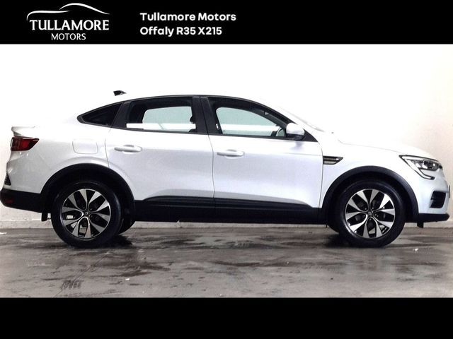 Image for 2022 Renault Arkana ICONIC TCE 140 AUTO MILD HYBRID