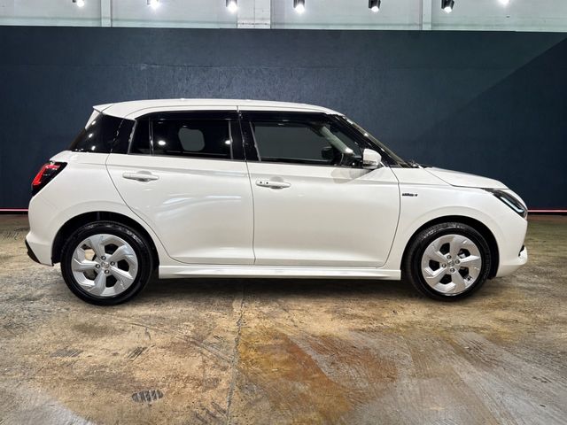 Image for 2025 Suzuki Swift 1.2 HYBRID AUTOMATIC - CRUISE CONTROL - 360/REVERSE CAMERA - A/C HEATING CONTROLS